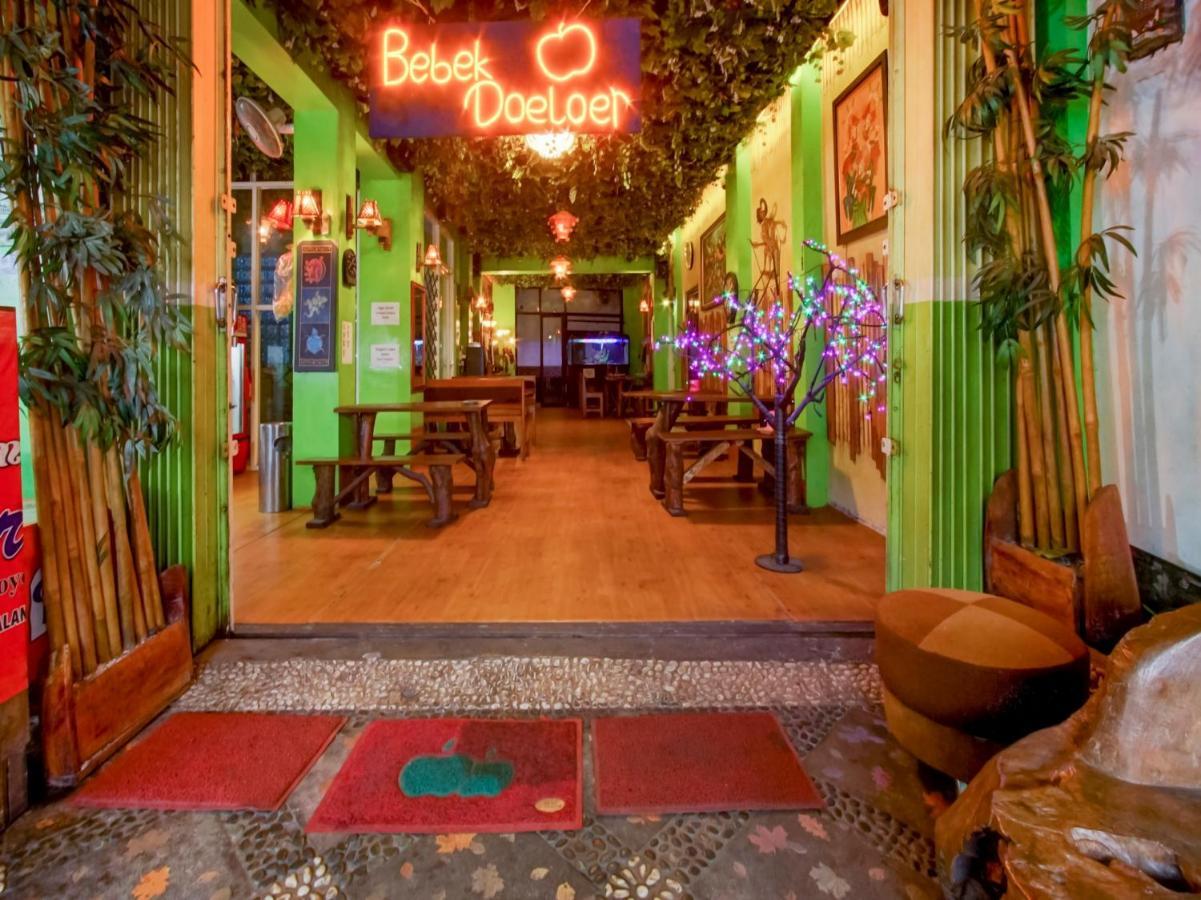 Oyo Life 3103 Opo Homestay & Kost Malang Dış mekan fotoğraf