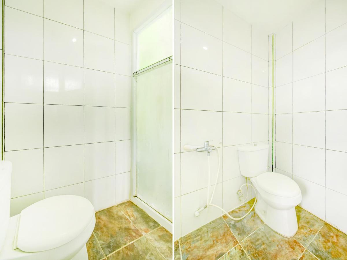 Oyo Life 3103 Opo Homestay & Kost Malang Dış mekan fotoğraf